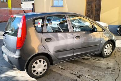 MITSUBISHI Colt 6ª serie 1.1- 2003