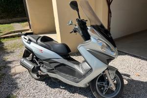 Malaguti Madison 3 250 ie