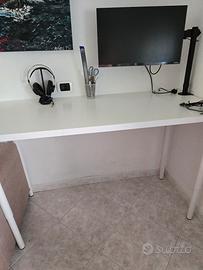 Scrivania Ikea rialzabile Lagkapten Adils 140x60