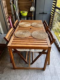 Tavolo da giardino con 4 sedie