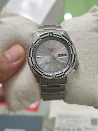 Seiko 5 Sports Special Edition JDM Kanji - 2026