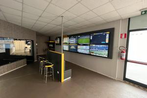 Agenzia scommesse con sala slot