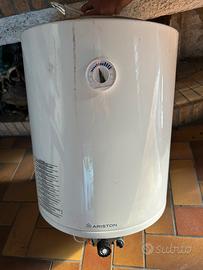 Scaldabagno a gas Ariston 80 Litri