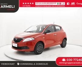 Lancia Ypsilon 1.0 firefly hybrid Silver Plus s&s