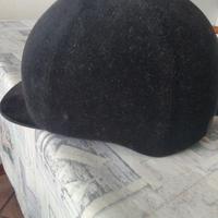 casco per equitazione 