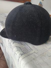 casco per equitazione 