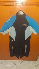 muta da snorkling e windsurf 