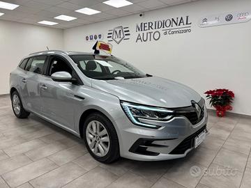 Renault Megane Mégane Sporter Blue dCi 115 CV EDC 