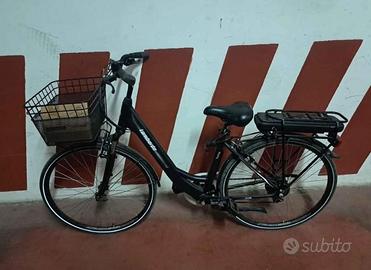Bici donna 28 marca Lombardo anno 2025