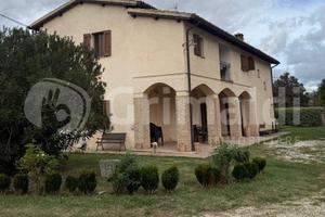 Casa Indipendente Campello sul Clitunno