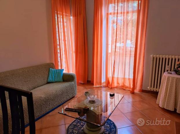 Camera in condivisione per 2 studentesse