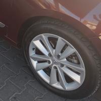 4 Cerchi compresi di 4  gomme