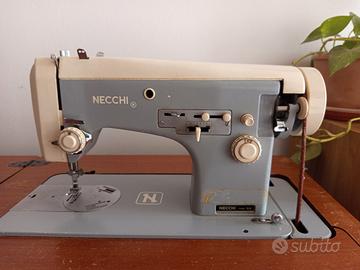 macchina da cucire Necchi mod. 267