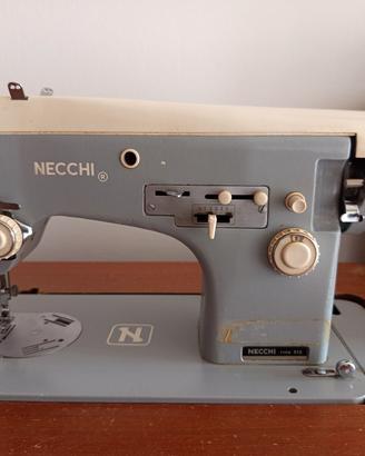 macchina da cucire Necchi mod. 267