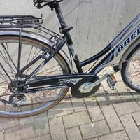 City bike 28" con cestino e marce in alluminio