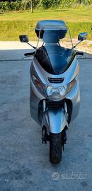 Suzuki AN Burgman 400 - 2001