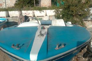 barca in vetroresina m4 con fuoribordo 25cavalli i