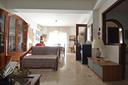 4-locali-a-villafranca-tirrena