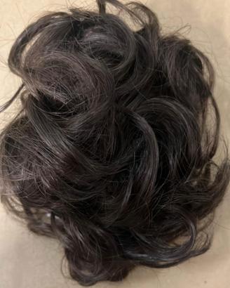 capelli ondulati voluminosi