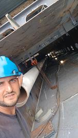 Carpentiere navale /saldatore/montatore tubista