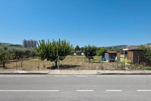 TERRENO EDIFICABILE IN ZONA GROTTAZZOLINA