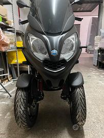 Piaggio MP3 300 HPE Sport Nero Opaco