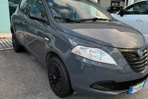 Lancia Y ecochic- twin air metano