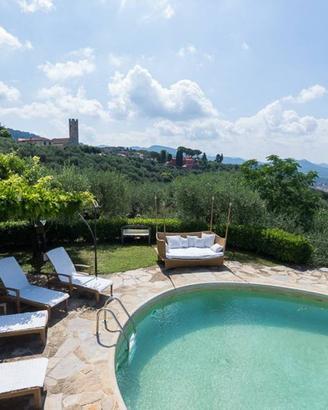 Rustico / Casale di 260 m² con più di 5 locali a M