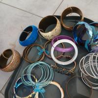 lotto bracciali rigidi 