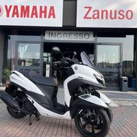 Yamaha Tricity 125 New tricity 2025 guidabile...