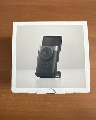 Canon powershot V10