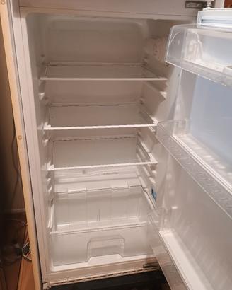 Frigorifero combinato da incasso Beko