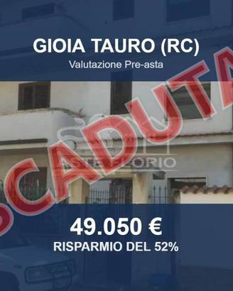 Immobile in asta di 146 m² con più di 5 locali a G