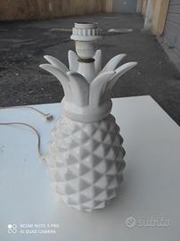 Lampada base forma di un ananas porcellana