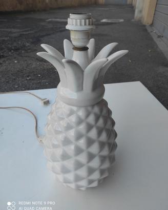 Lampada base forma di un ananas porcellana