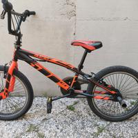 Bicicletta BMX