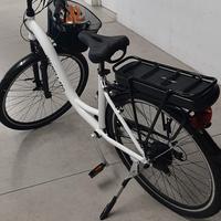 bici da donna assistita 