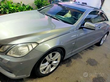 Mercedes coupé