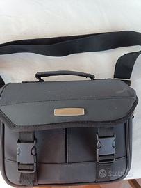 Borsa rigida per fotografia e altro