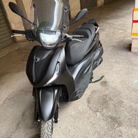 Piaggio Beverly 300 hpe