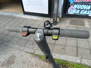 Monopattino Segway E25E