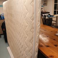 materasso matrimoniale -Prenotato