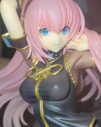 Vocaloid  1/7 alta 26 cm