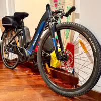 Montague M -E 1 usata