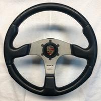 Volante e mozzo Momo per Porsche 911