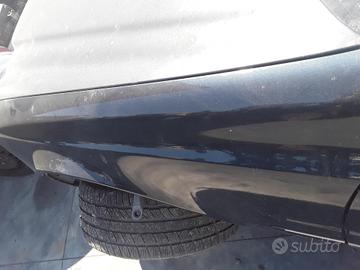 PARAFANGO ANTERIORE SINISTRO MERCEDES Classe E Ber