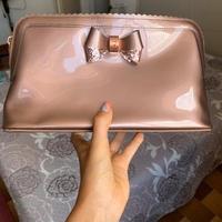 Pochette Ted Baker originale