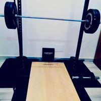 pedana sollevamento pesi palestra piattaforma