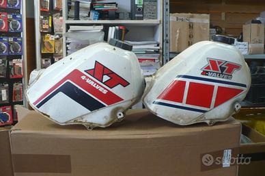 2 serbatoi per yamaha XT 43F