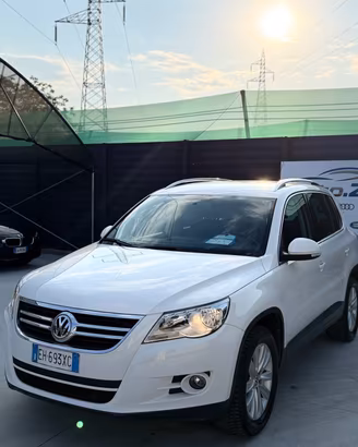 Volkswagen Tiguan 2.0 TDI DPF 4MOTION Sport & Styl
